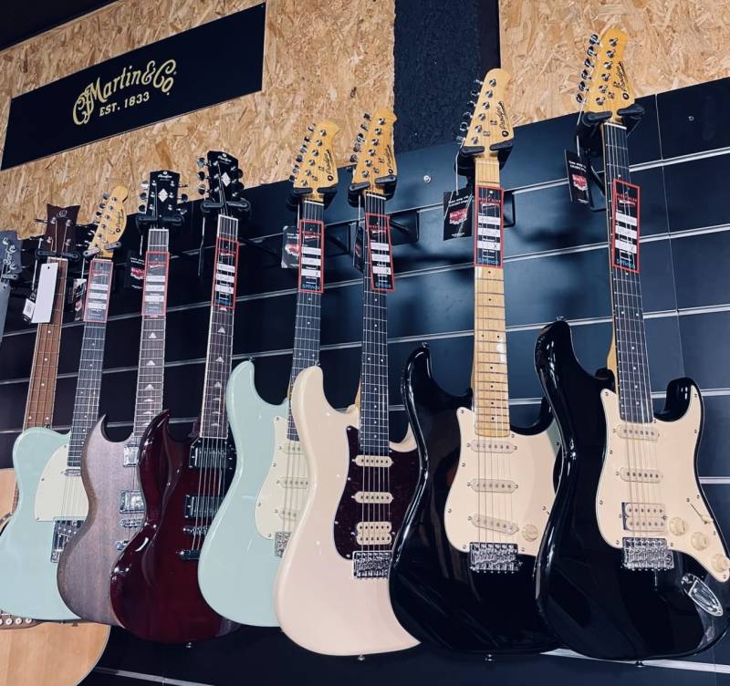 Venez découvrir notre rayon de guitares électriques dans notre boutique à Avignon.