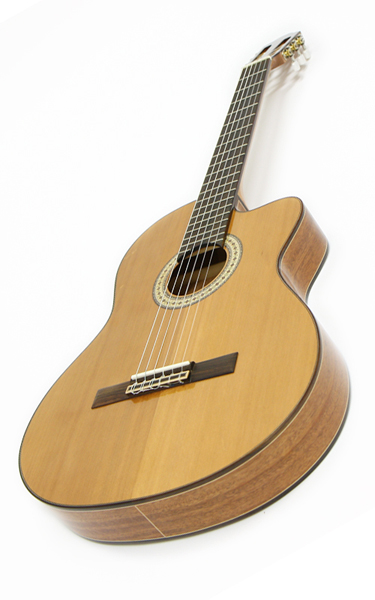 Guitare classique MIGUEL ALMERIA électro-acoustique Classic Premium 10-CFEQ