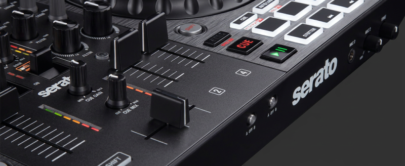 Contrôleurs DJ USB et autonomes : comment choisir le bon système DJ pour mixer ?